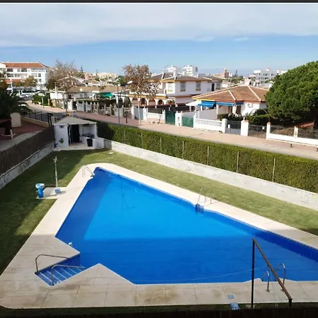 Lägenhet Cano Guerrero Piscina Garaje 150 M De La Playa *